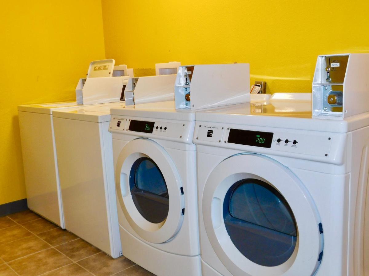 Americas Best Value Inn & Suites Anchorage Airport Eksteriør billede